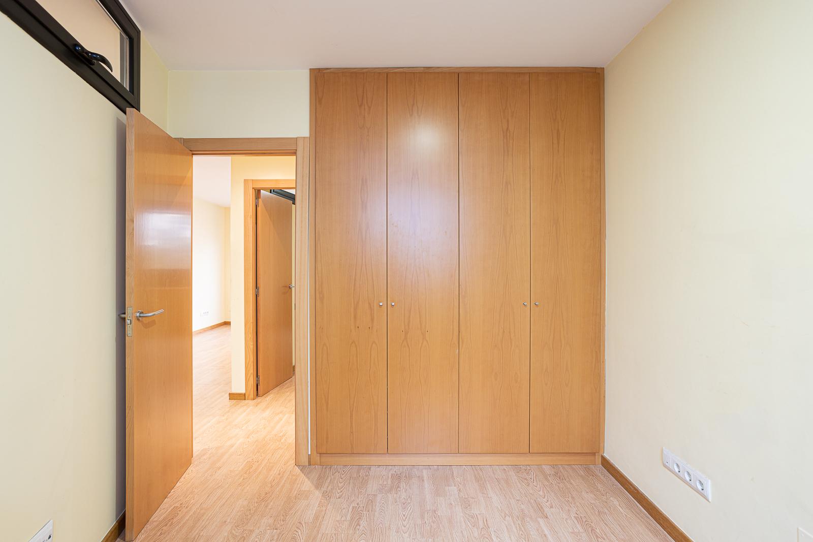 For sale of flat in Badalona
