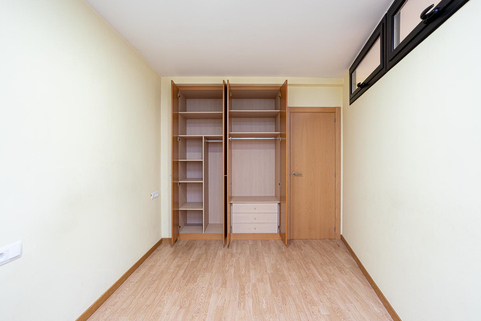 For sale of flat in Badalona