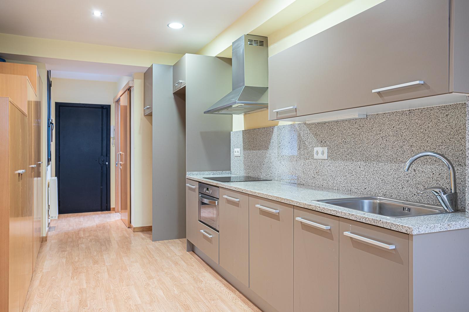 For sale of flat in Badalona