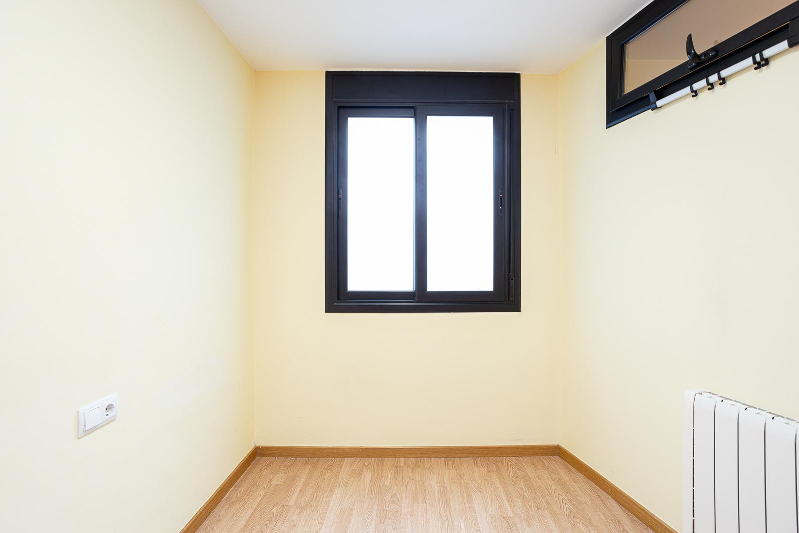 For sale of flat in Badalona