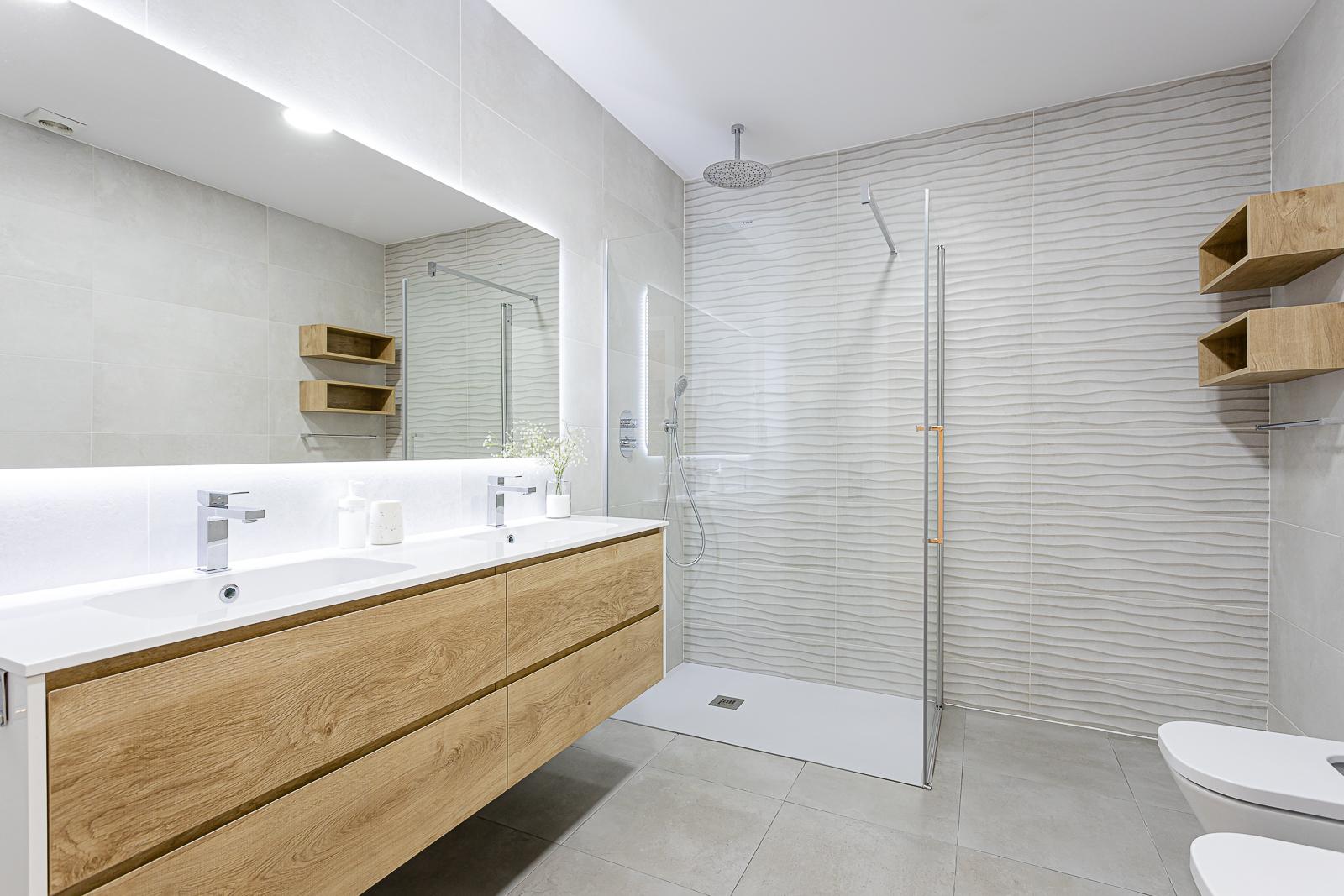 For sale of ground floor in Badalona