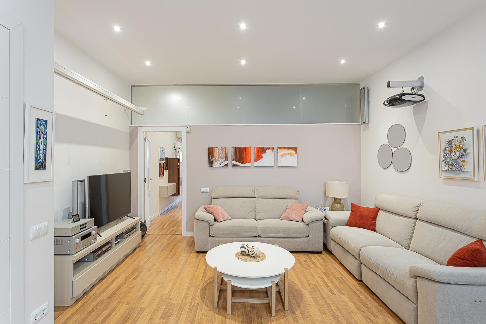 For sale of ground floor in Badalona