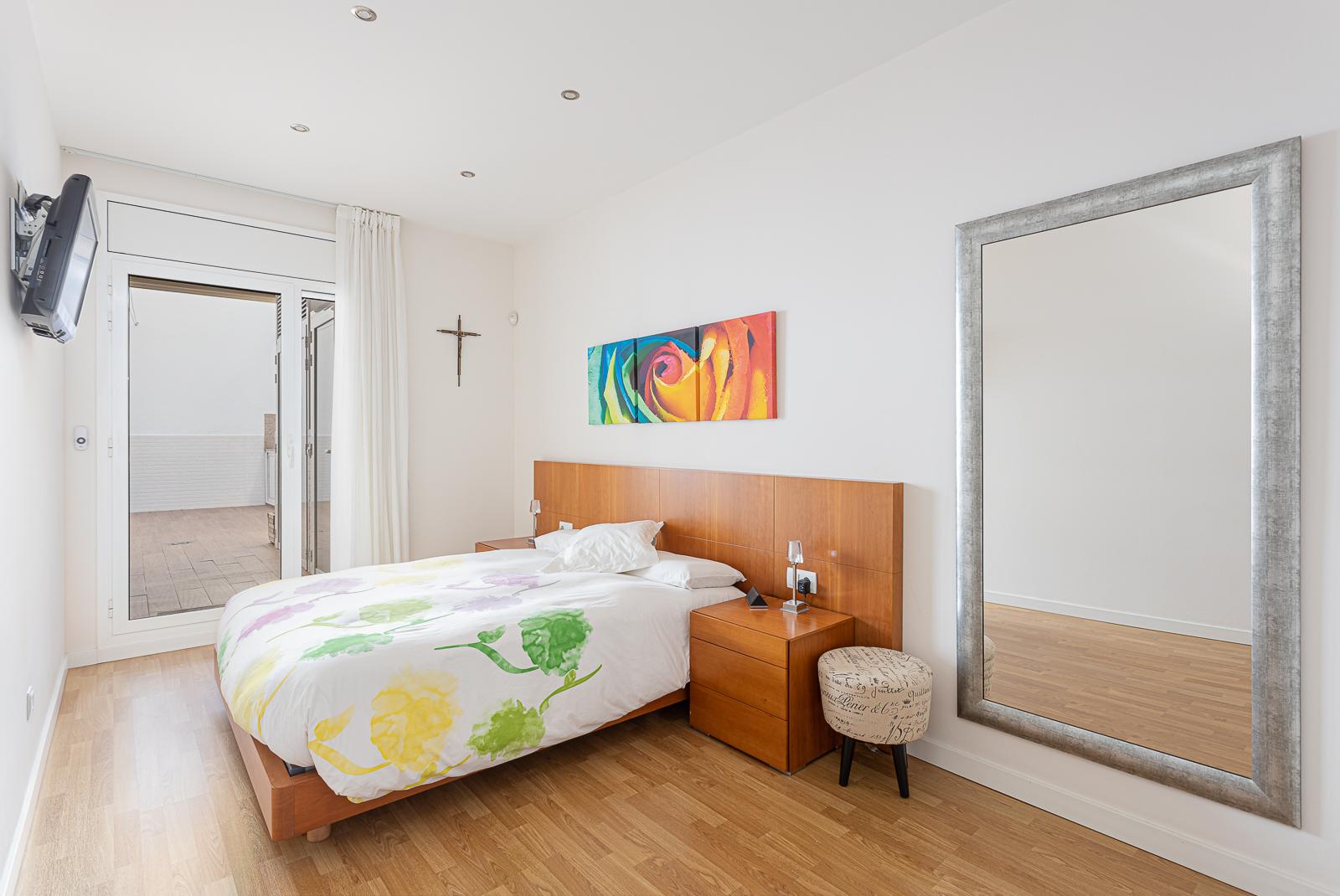 For sale of ground floor in Badalona