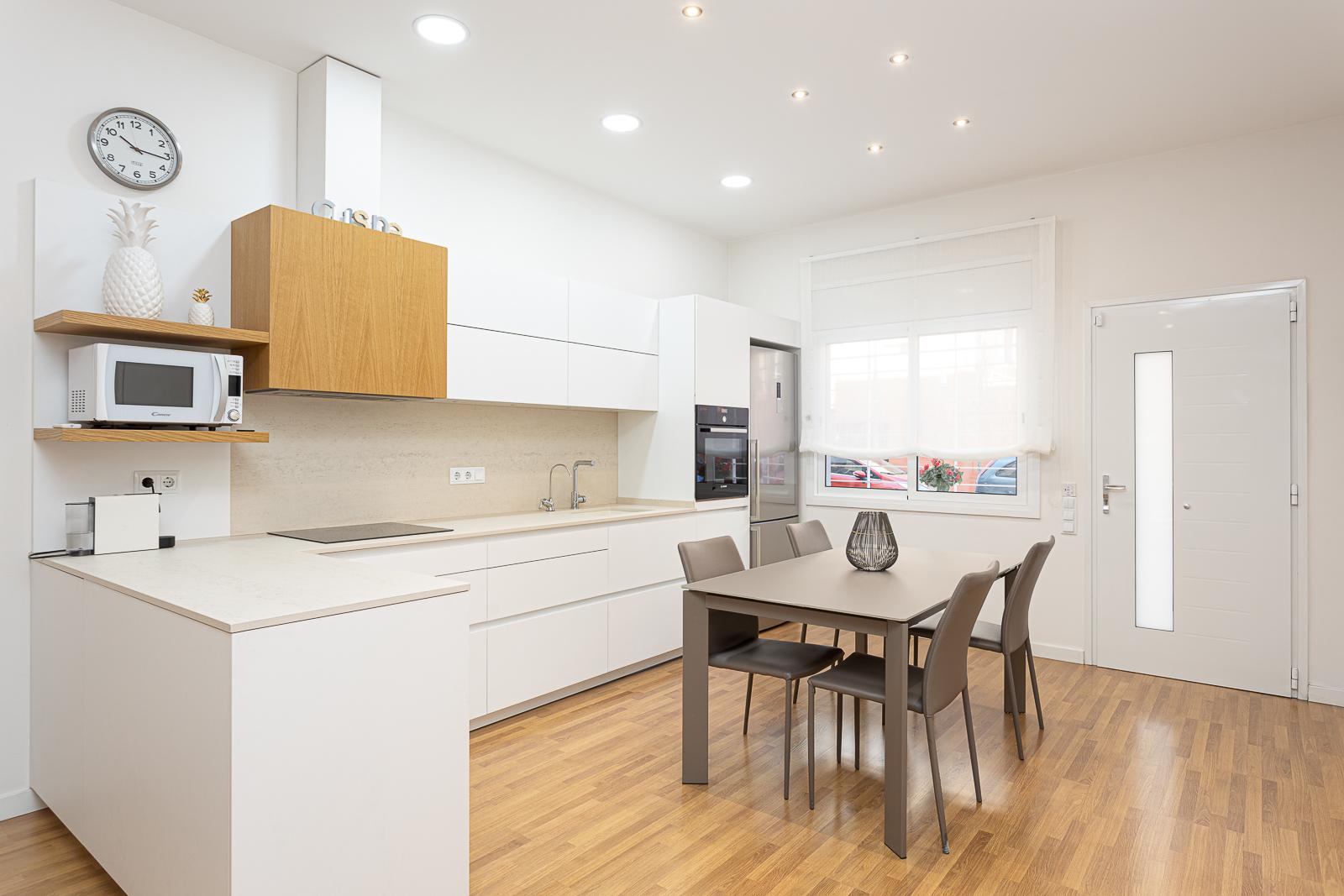 For sale of ground floor in Badalona