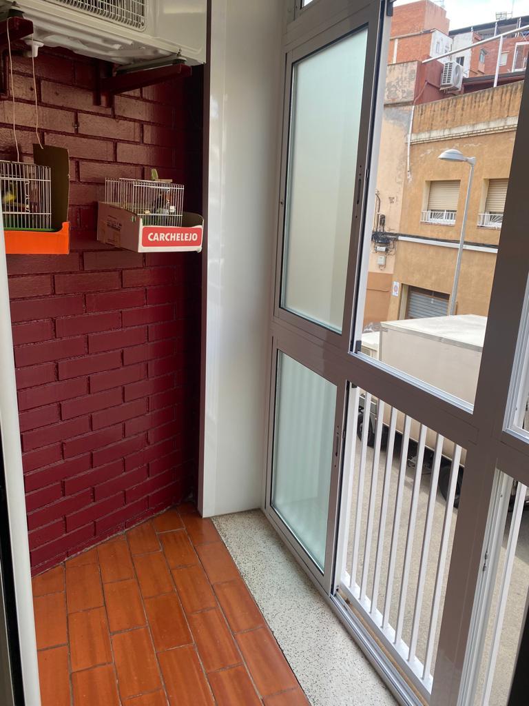For sale of flat in Badalona