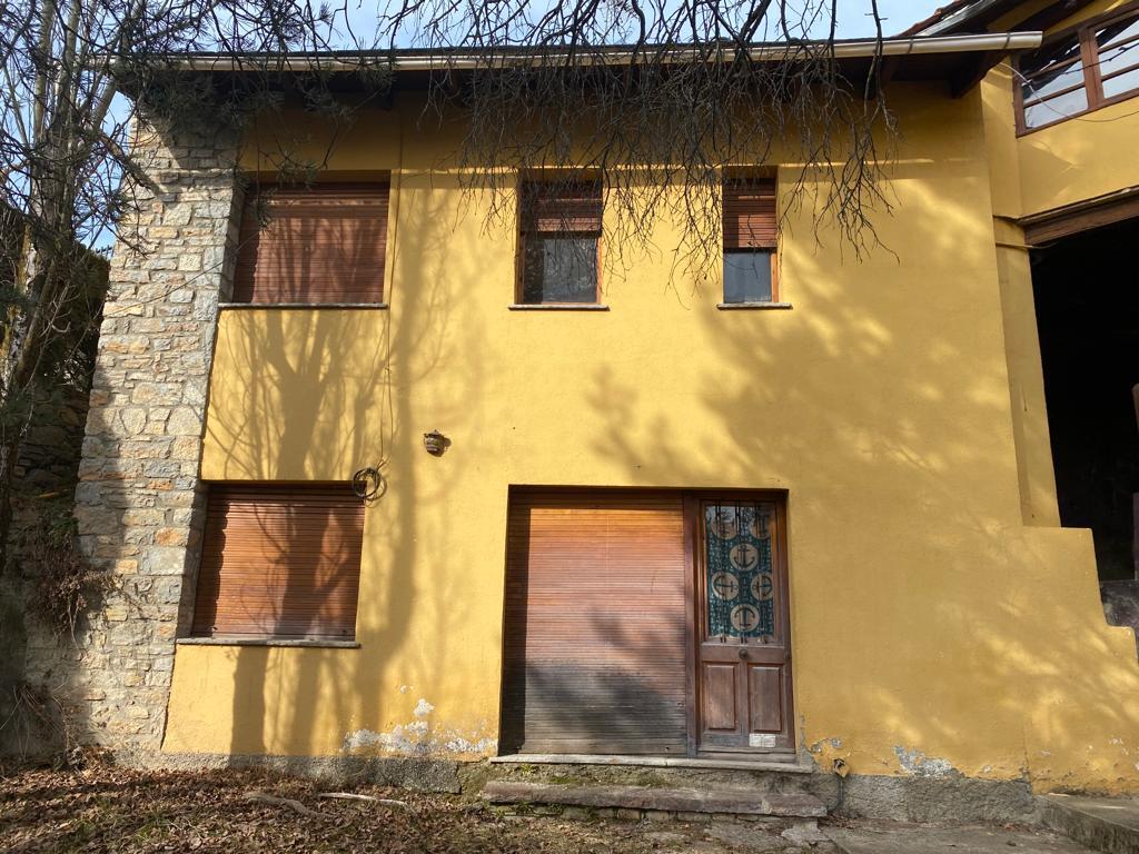 For sale of house in Prullans