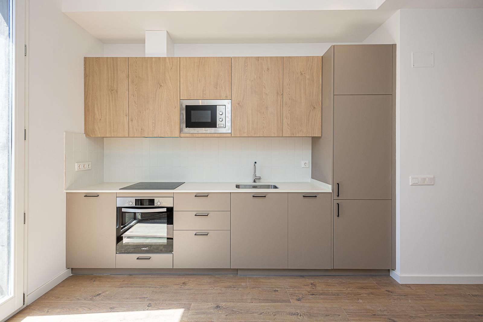 For sale of duplex in Badalona