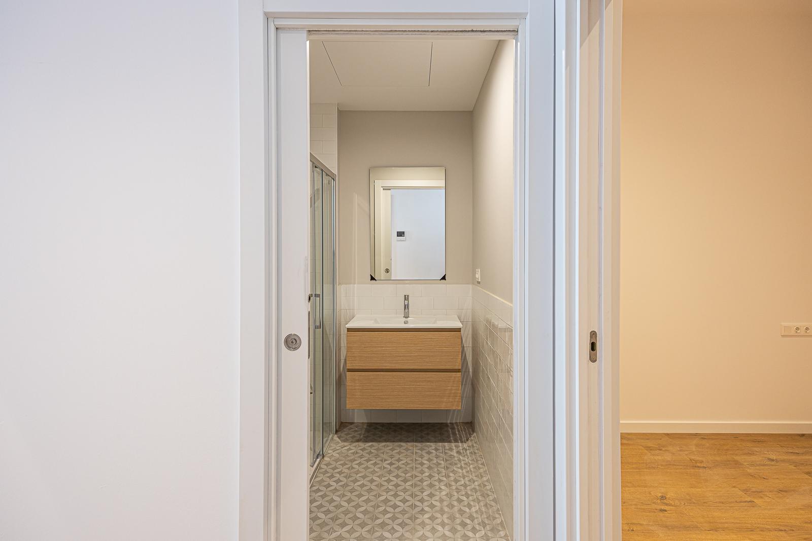 For sale of ground floor in Badalona