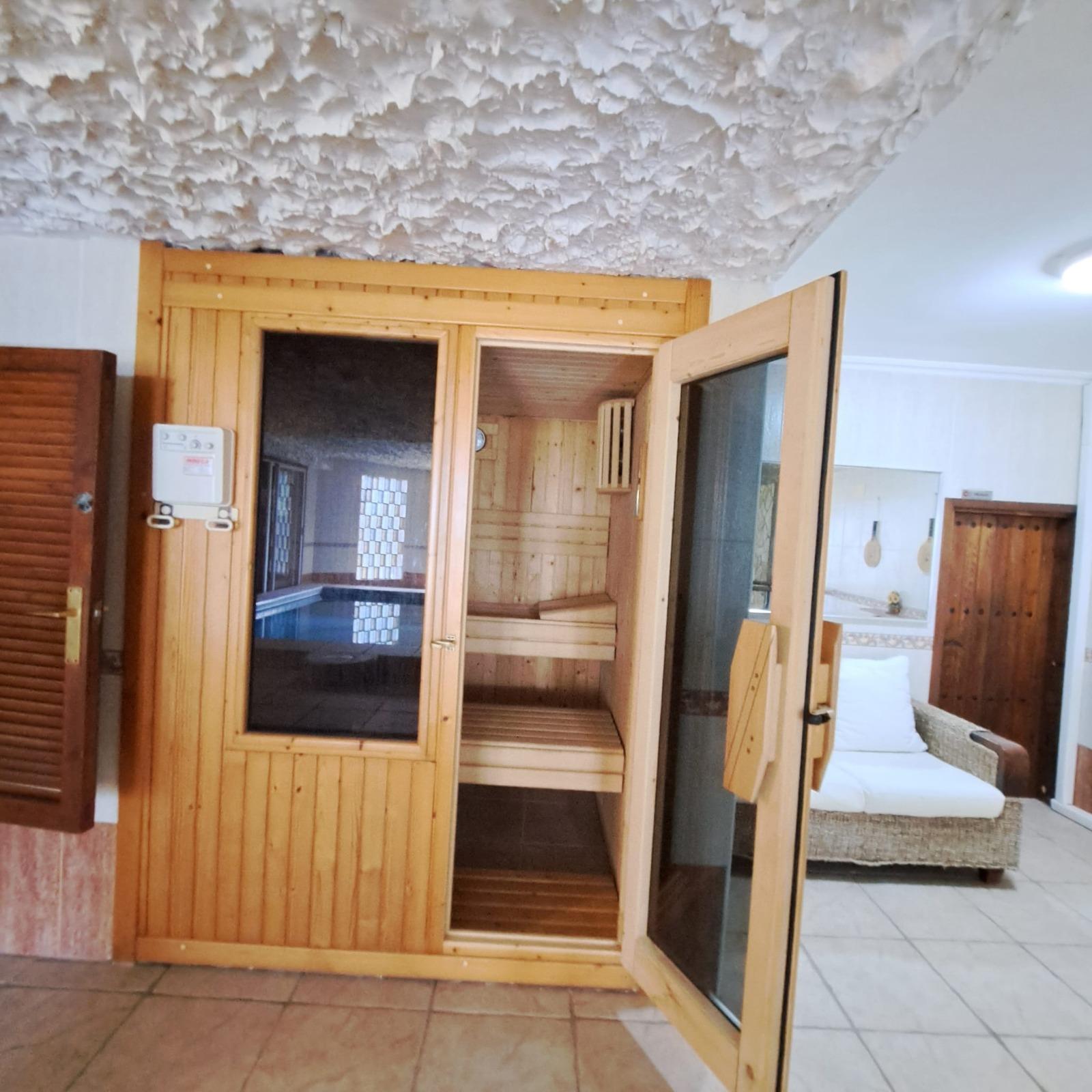For sale of house in Lloret de Mar