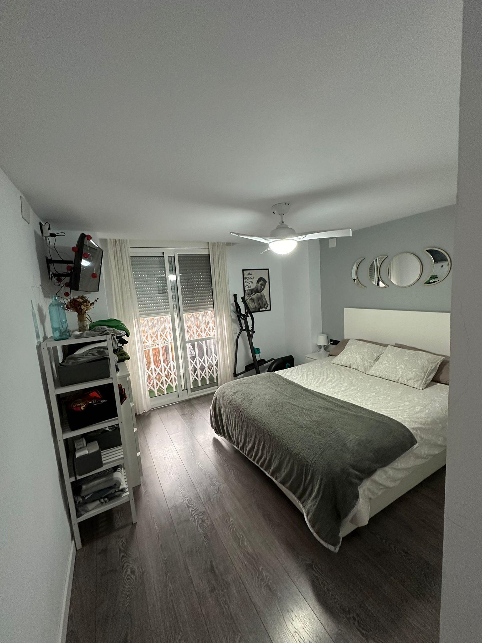 For sale of flat in Badalona