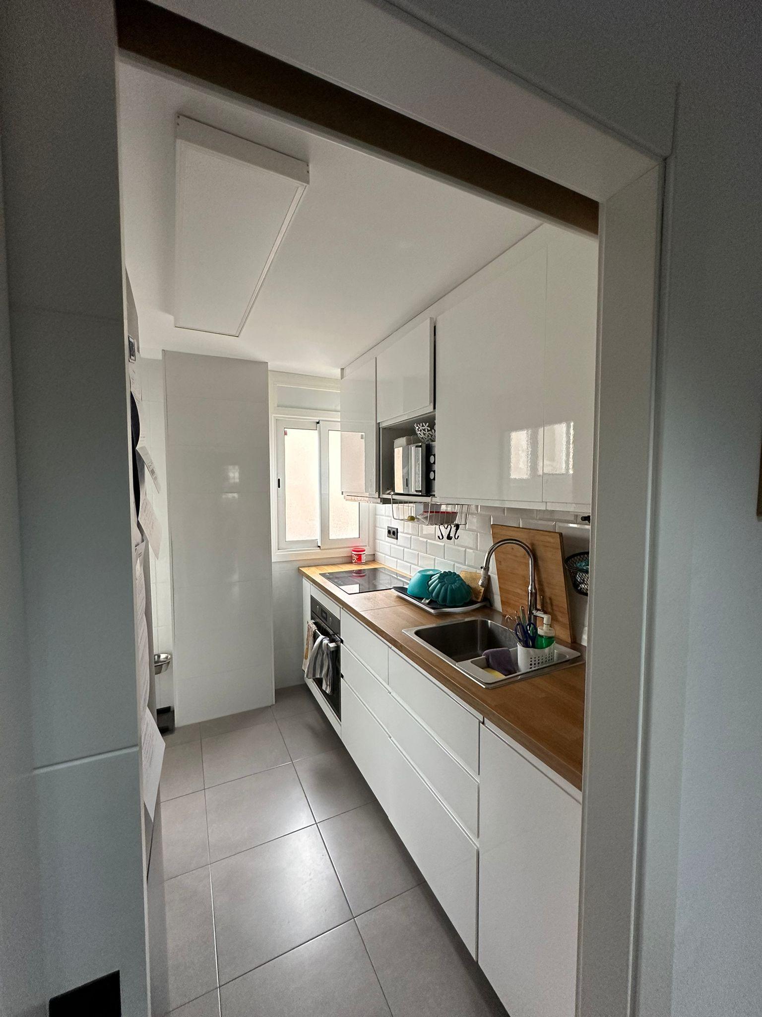 For sale of flat in Badalona