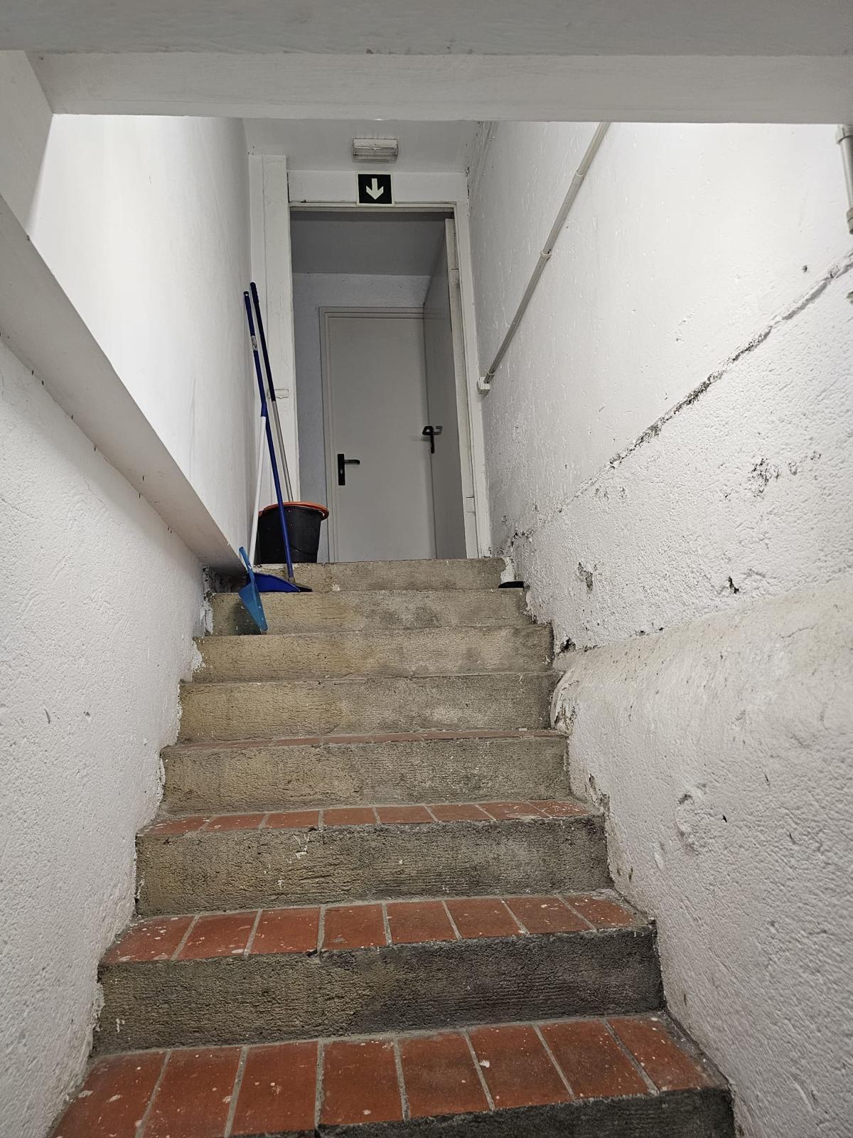 For rent of commercial in Badalona
