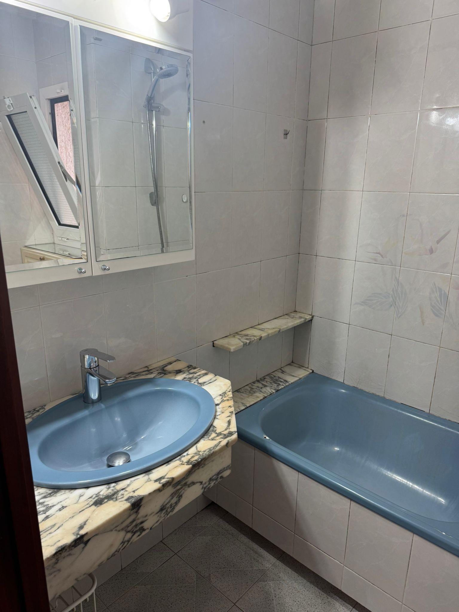 For sale of flat in Badalona
