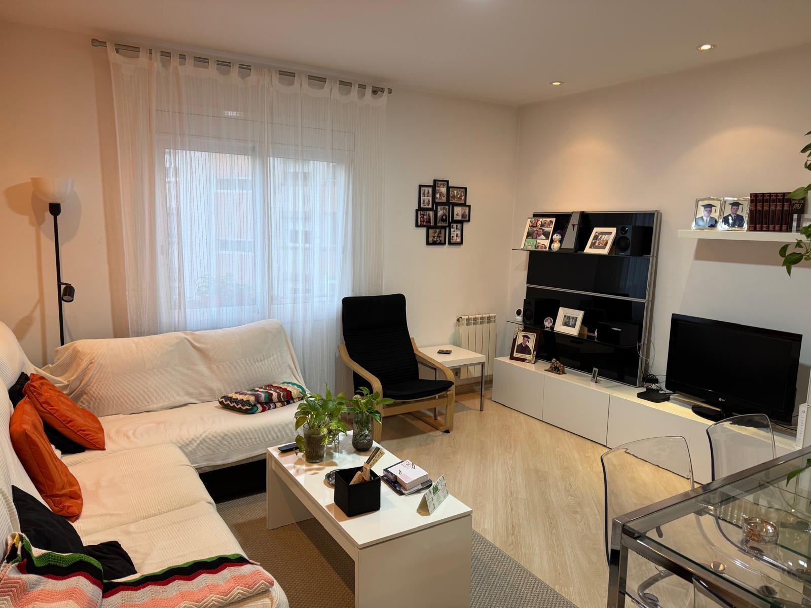 For sale of flat in Badalona