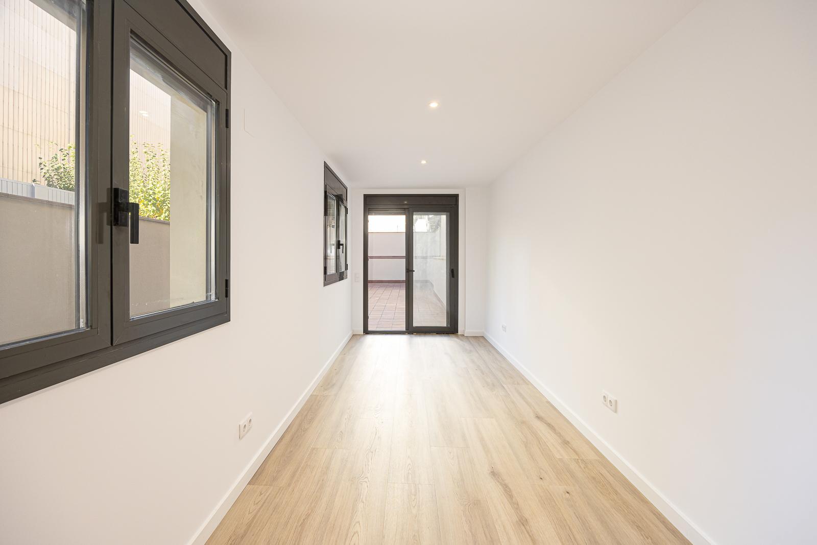Venda de planta baixa a Badalona