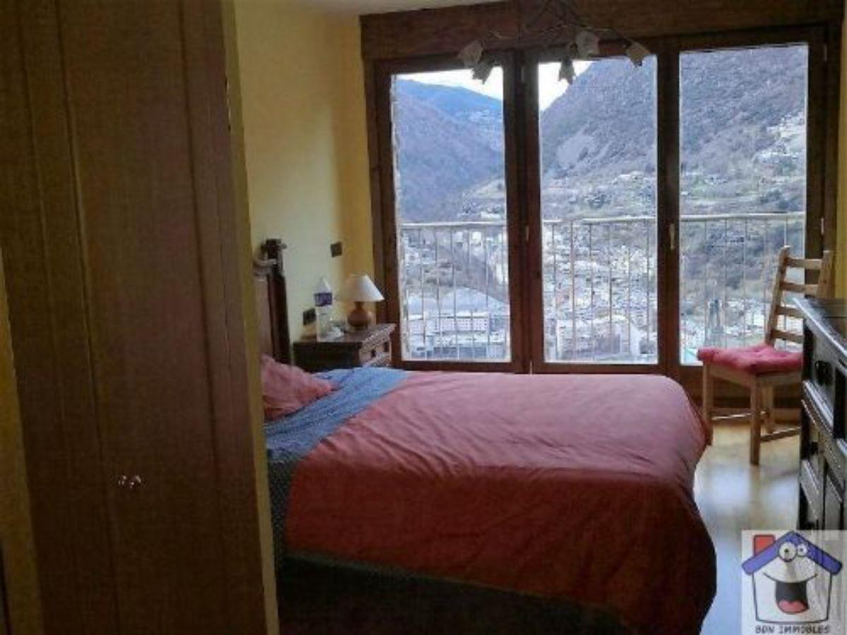 For sale of flat in Andorra la Vella