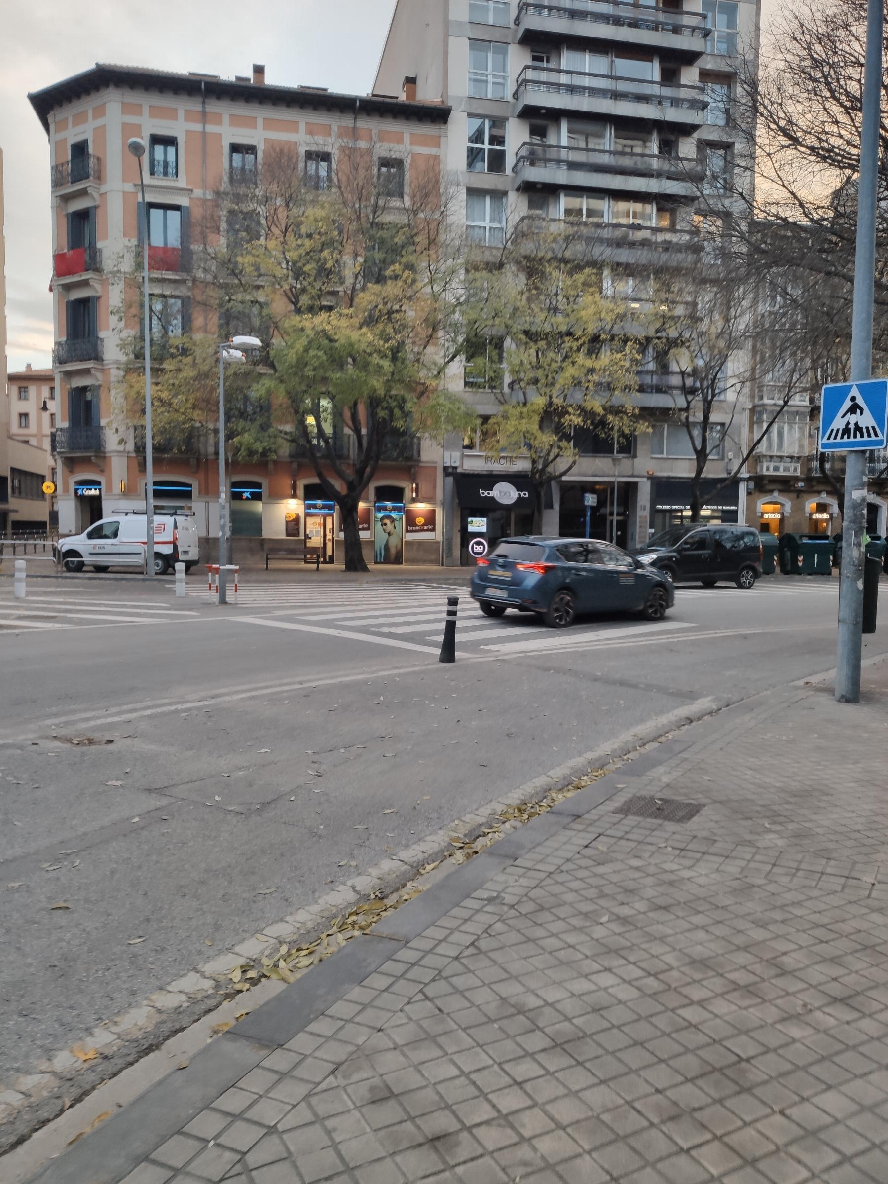 Venta de local comercial en Pamplona