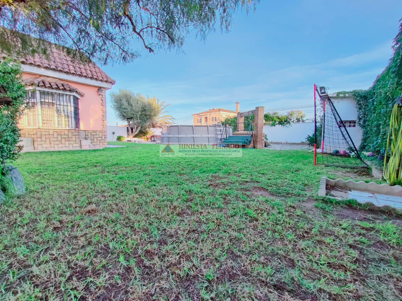 For sale of chalet in El Puerto de Santa María