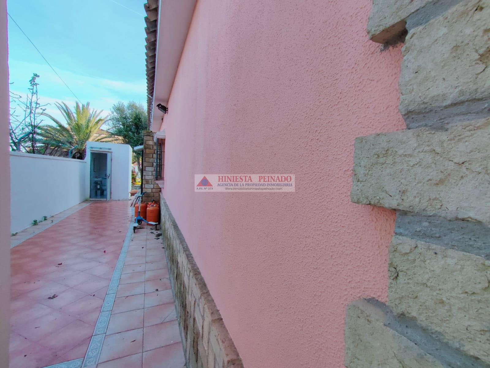 For sale of chalet in El Puerto de Santa María