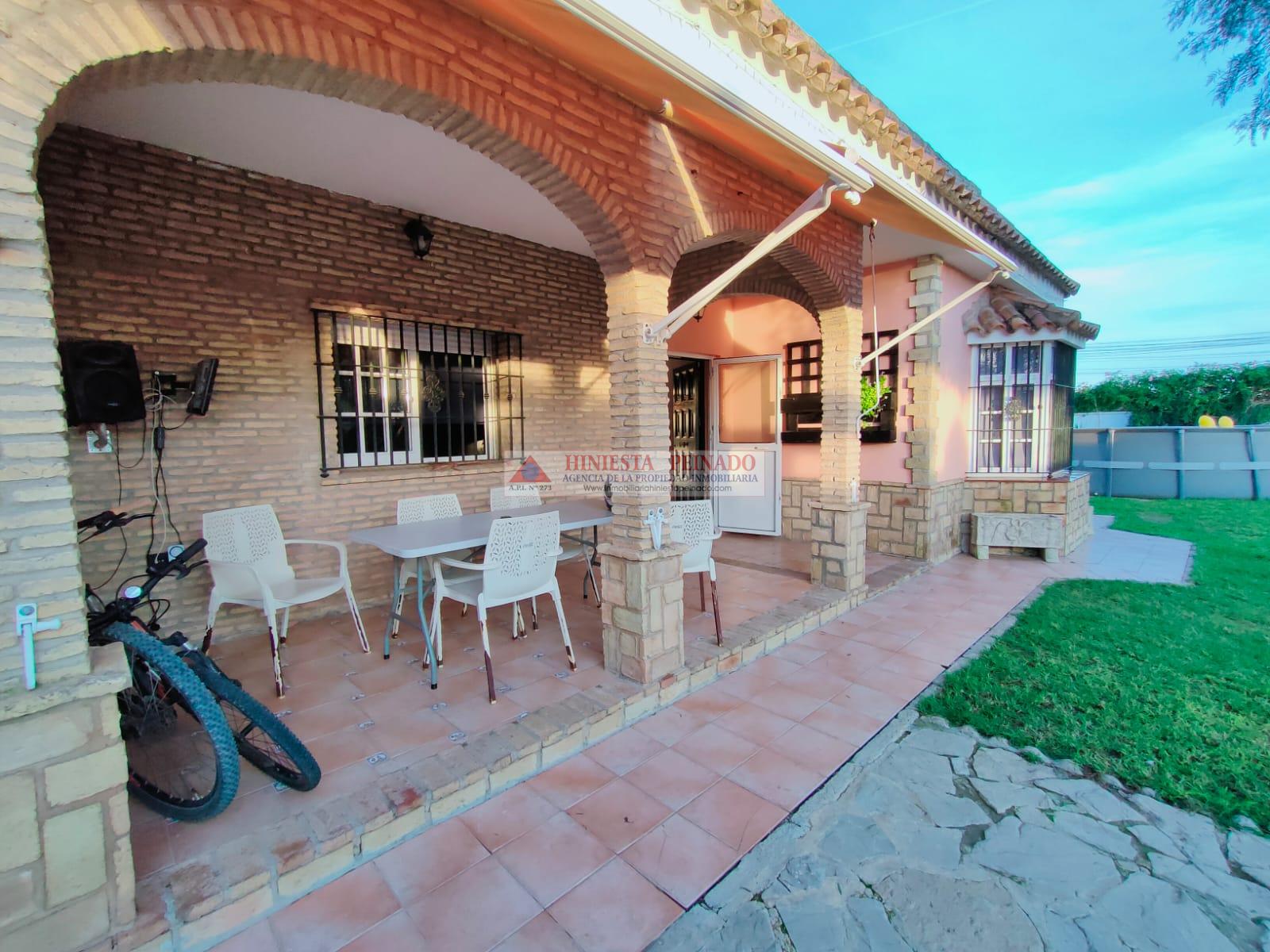 For sale of chalet in El Puerto de Santa María
