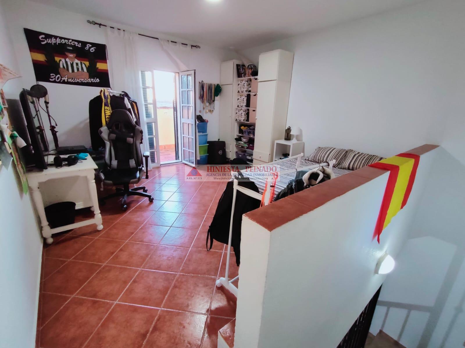 For sale of chalet in El Puerto de Santa María
