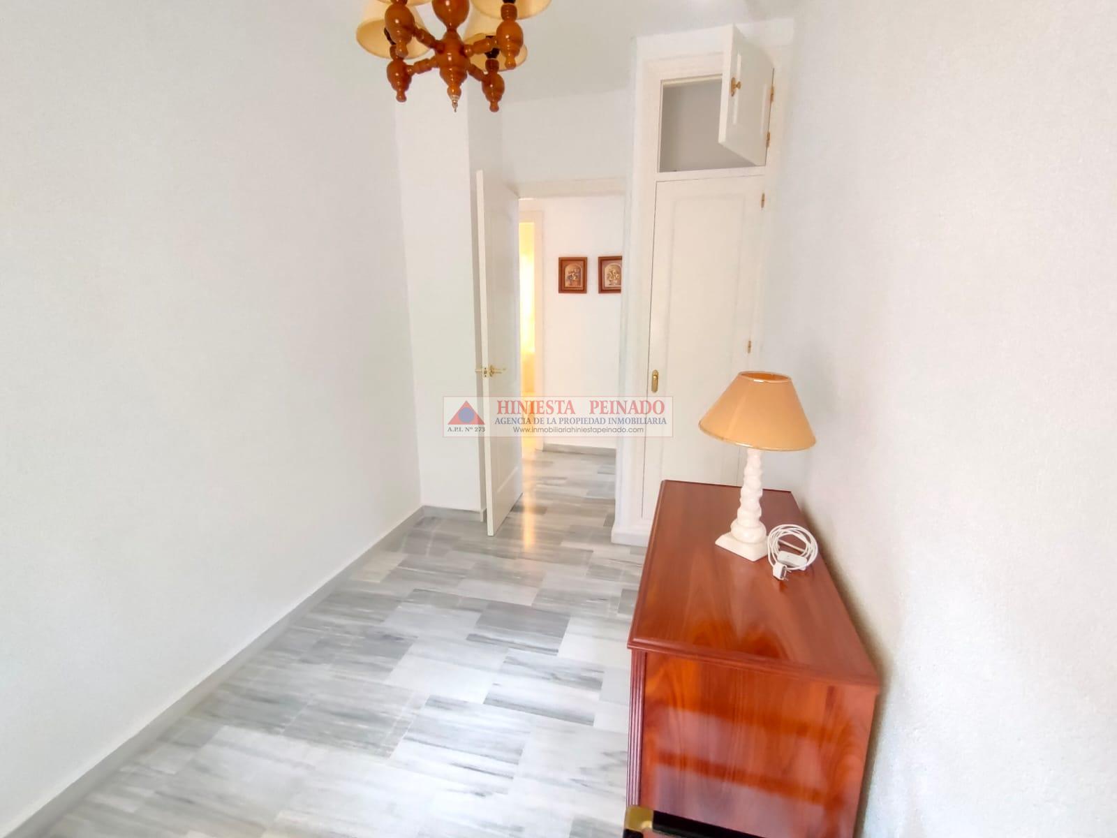 For rent of flat in El Puerto de Santa María