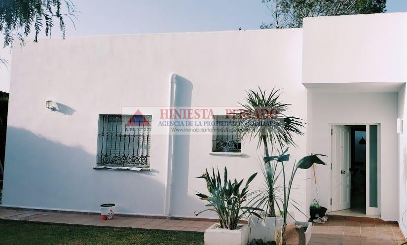 For sale of chalet in El Puerto de Santa María