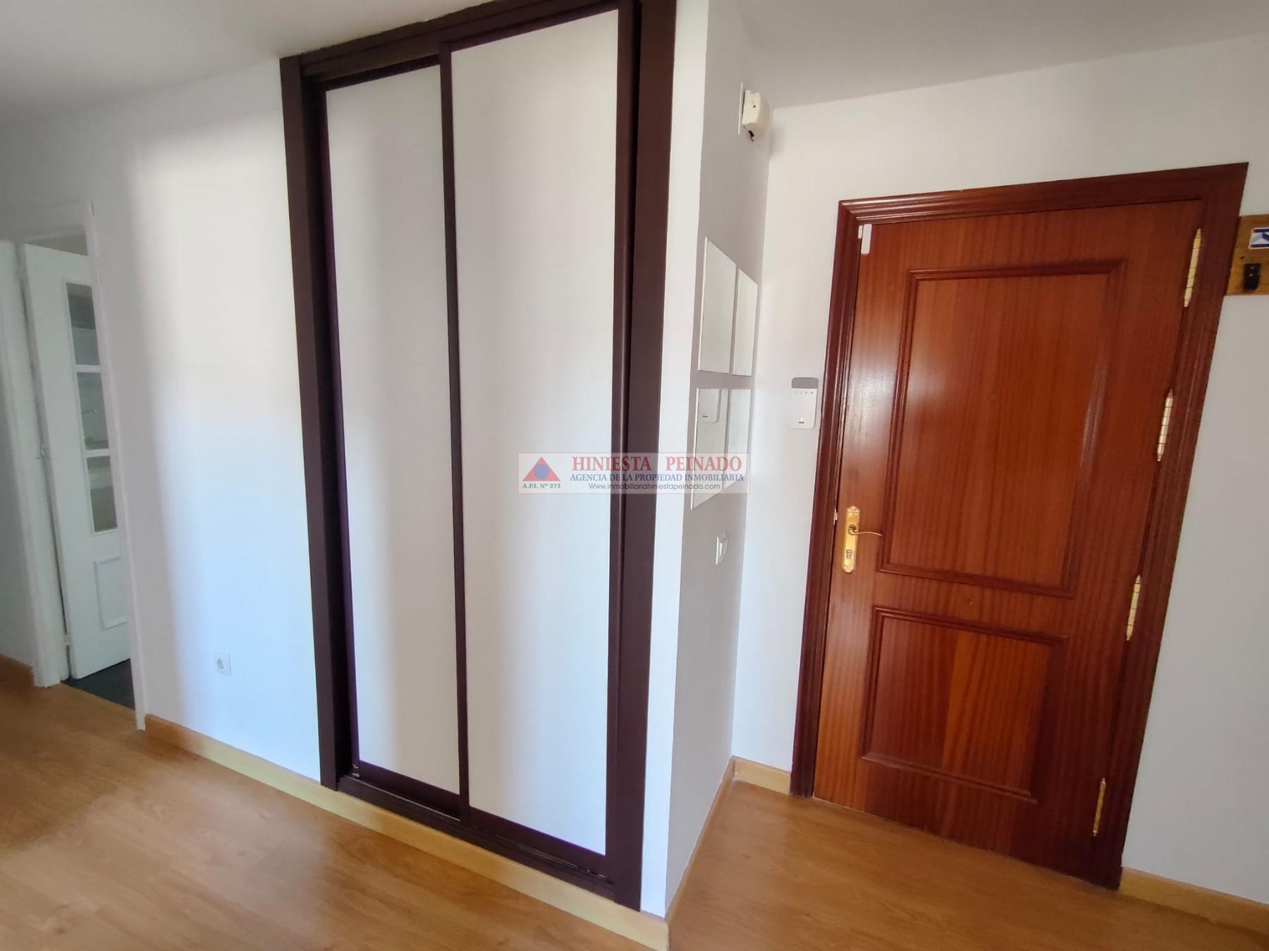 For sale of penthouse in Jerez de la Frontera