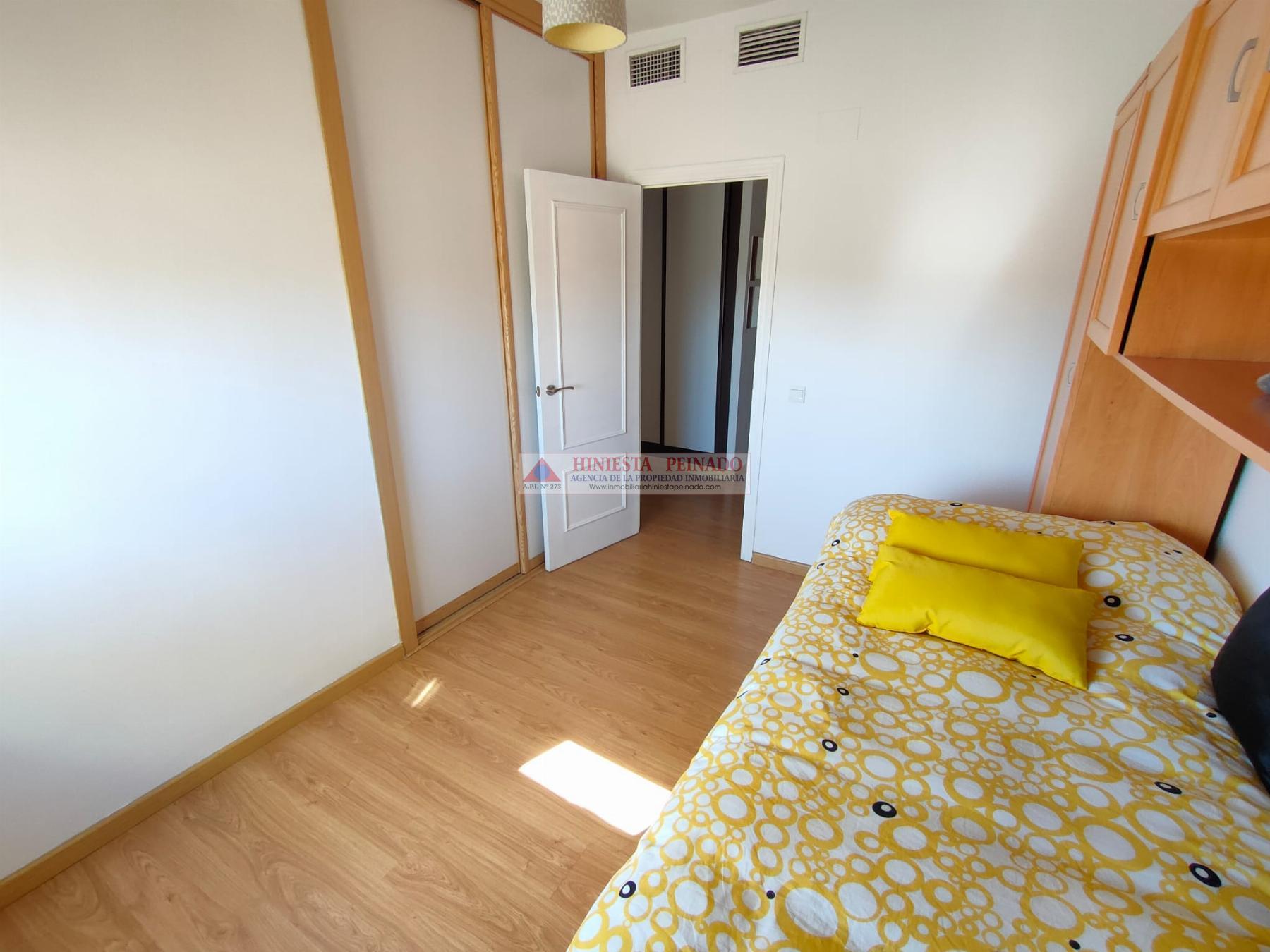 For sale of penthouse in Jerez de la Frontera