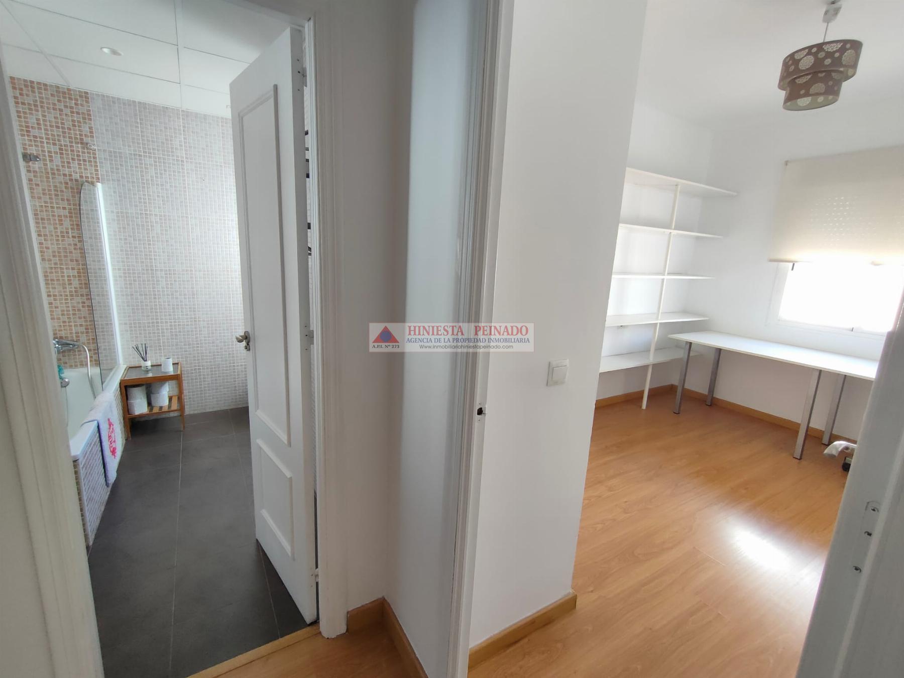 For sale of penthouse in Jerez de la Frontera