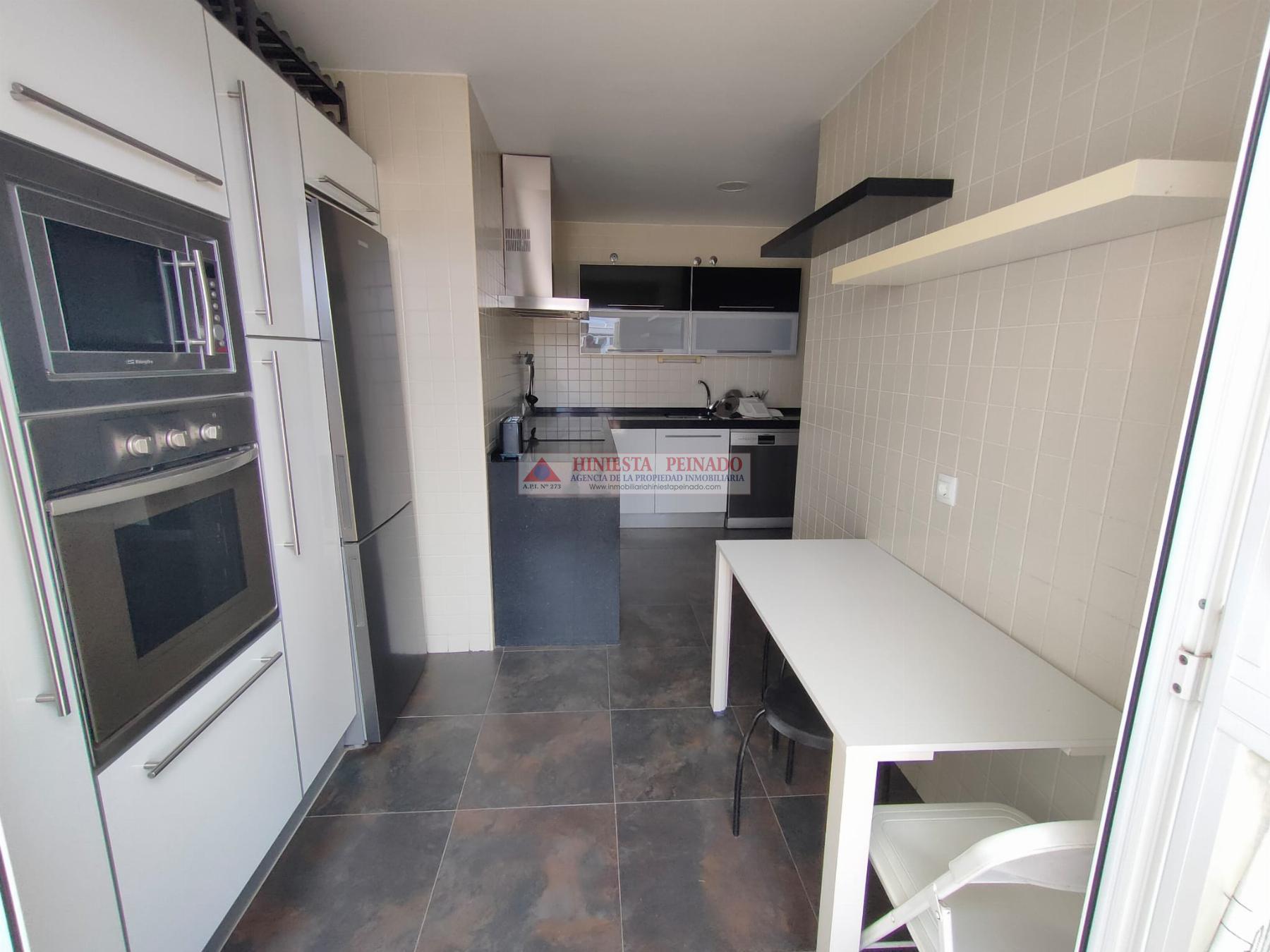 For sale of penthouse in Jerez de la Frontera