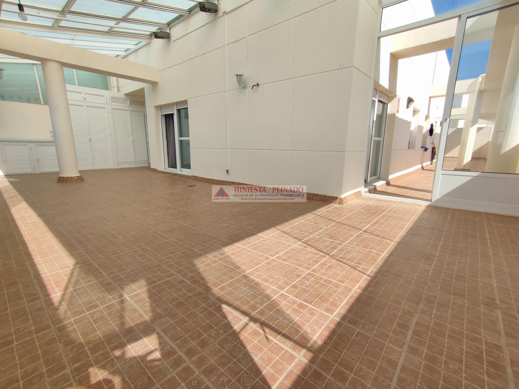 For sale of penthouse in Jerez de la Frontera