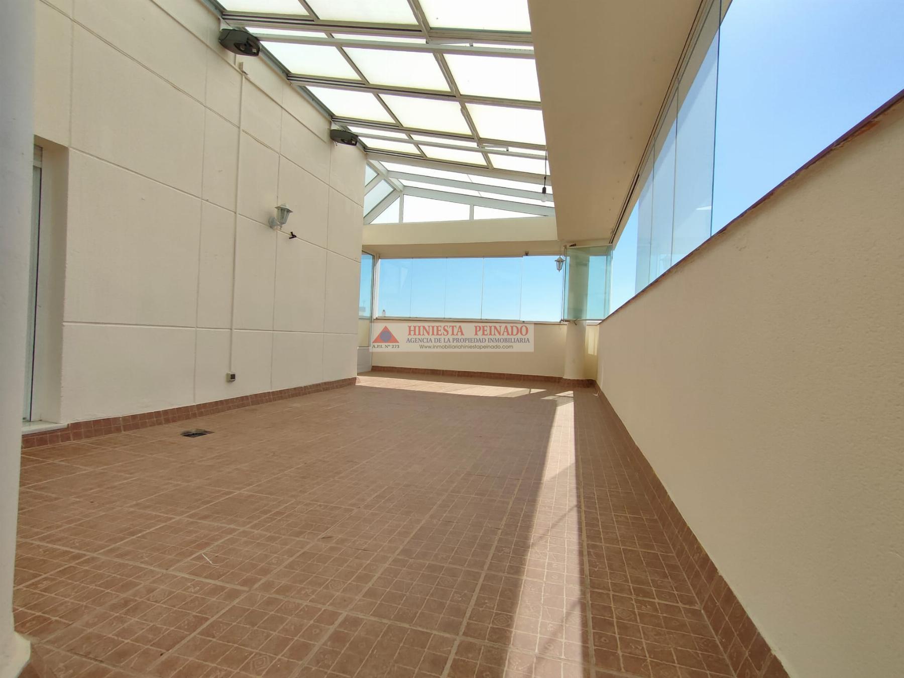 For sale of penthouse in Jerez de la Frontera