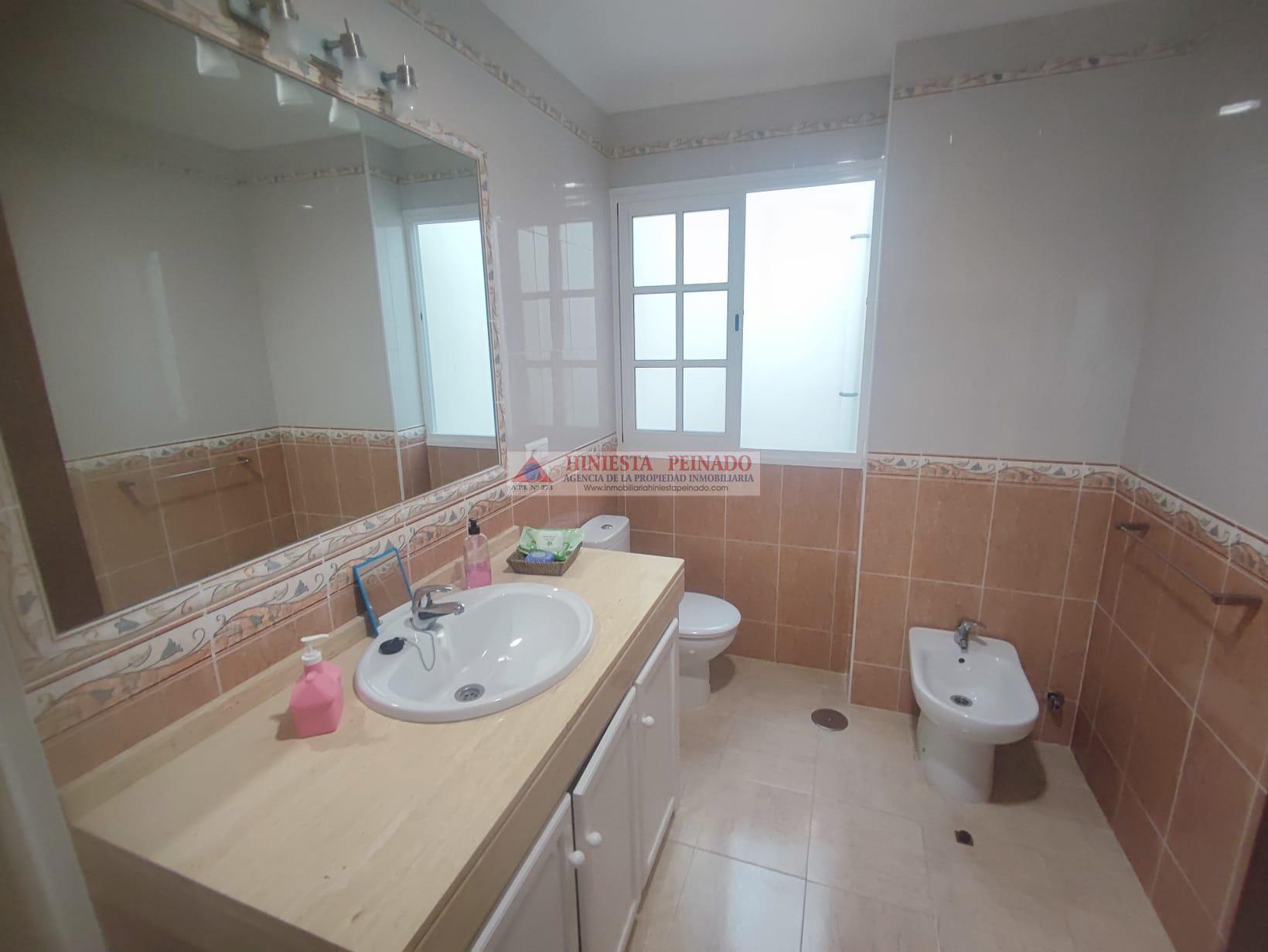 For sale of house in El Puerto de Santa María