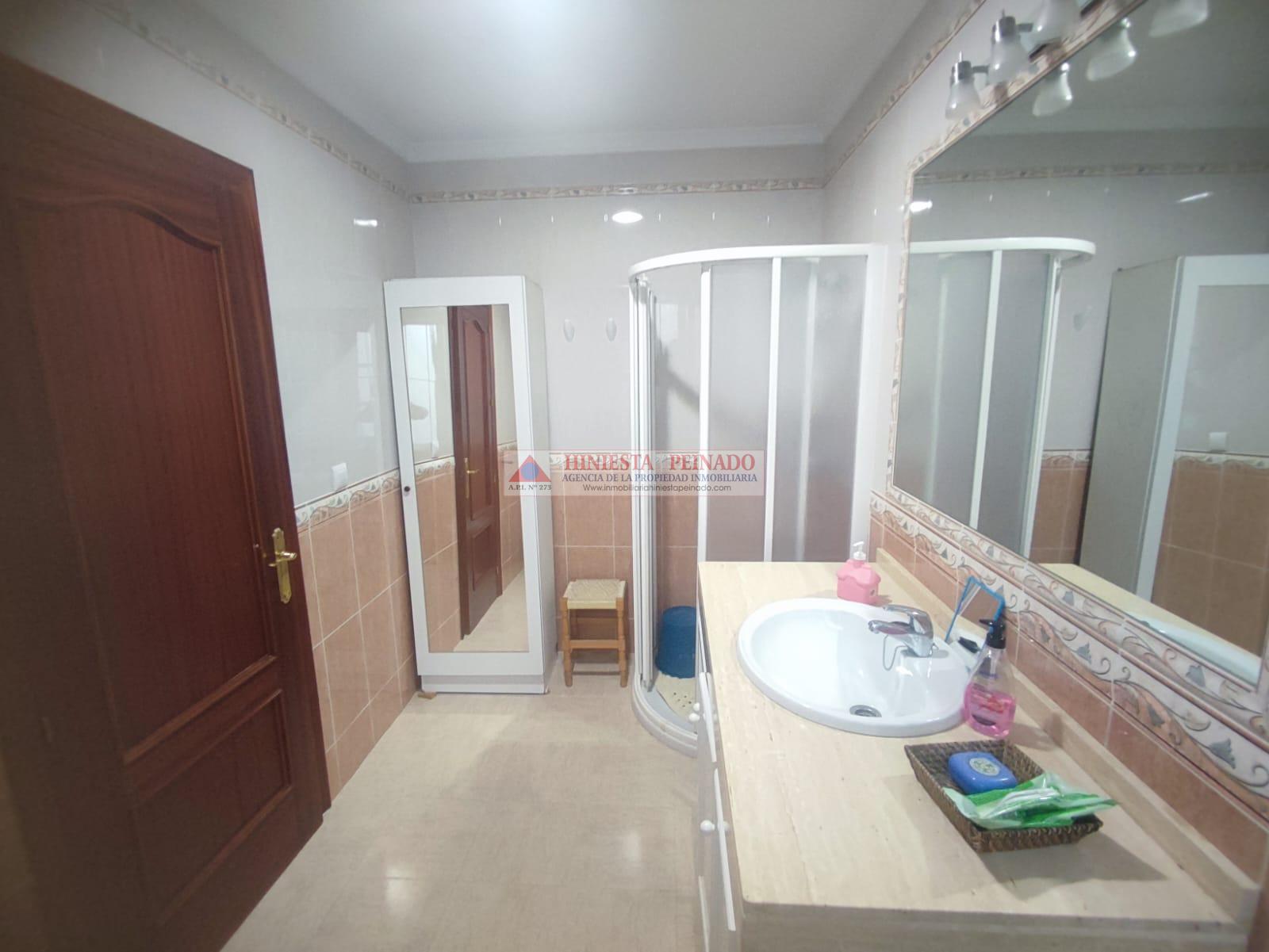 For sale of house in El Puerto de Santa María