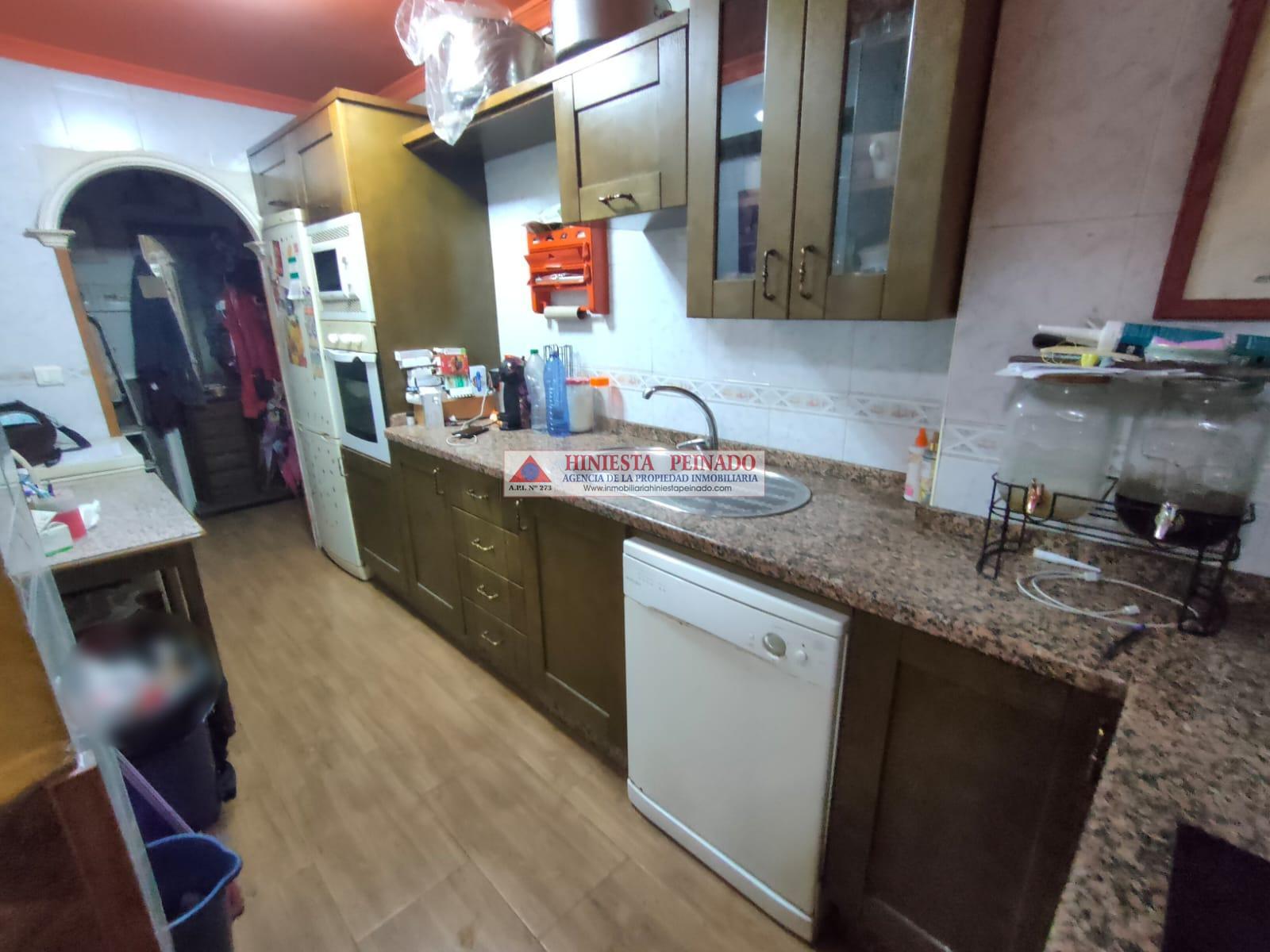 For sale of flat in El Puerto de Santa María