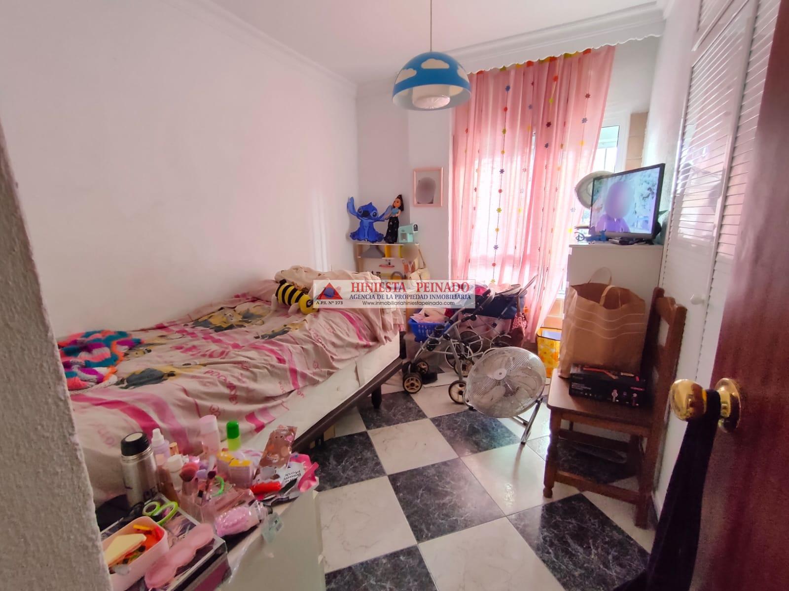 For sale of flat in El Puerto de Santa María
