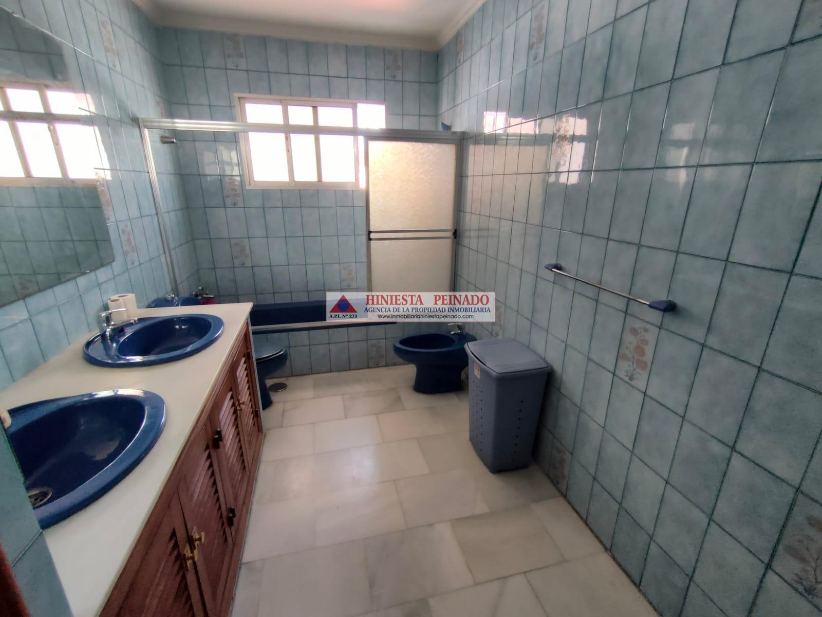 For sale of house in El Puerto de Santa María