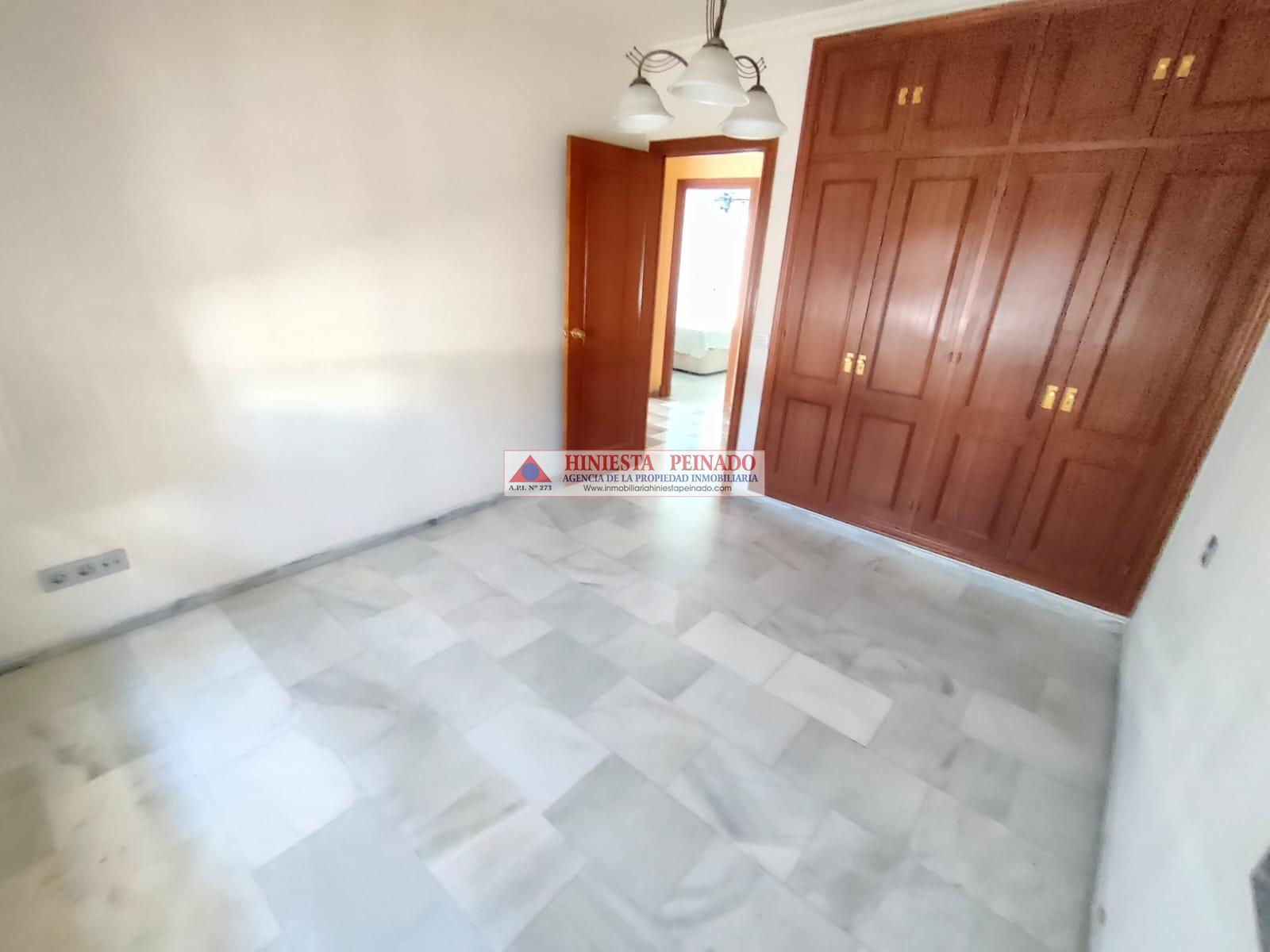 For sale of house in El Puerto de Santa María