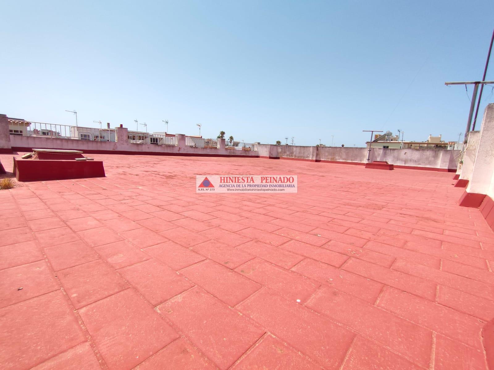 For sale of house in El Puerto de Santa María