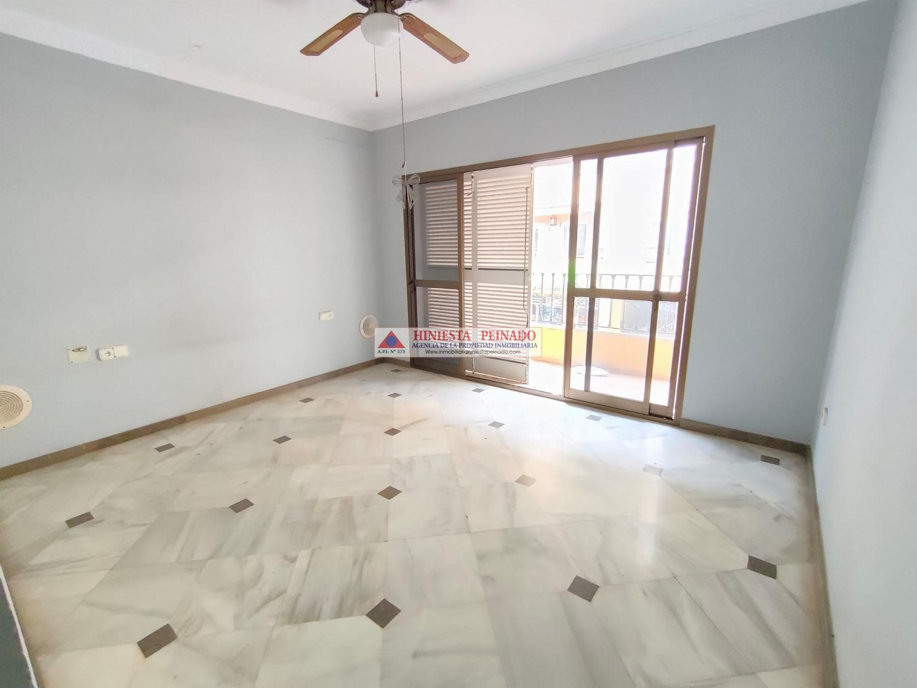 For sale of house in El Puerto de Santa María