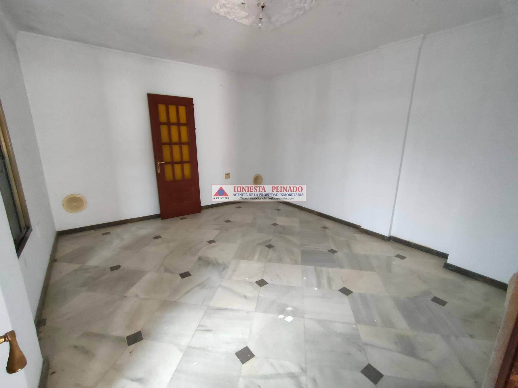 For sale of house in El Puerto de Santa María