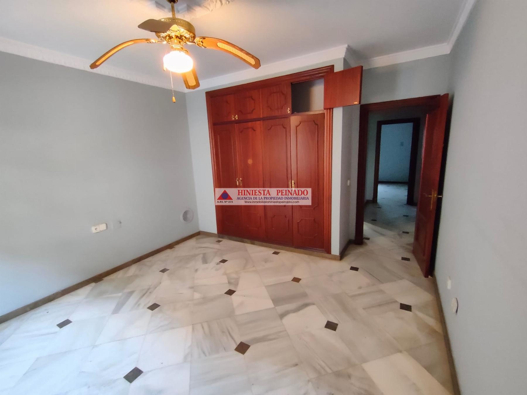 For sale of house in El Puerto de Santa María