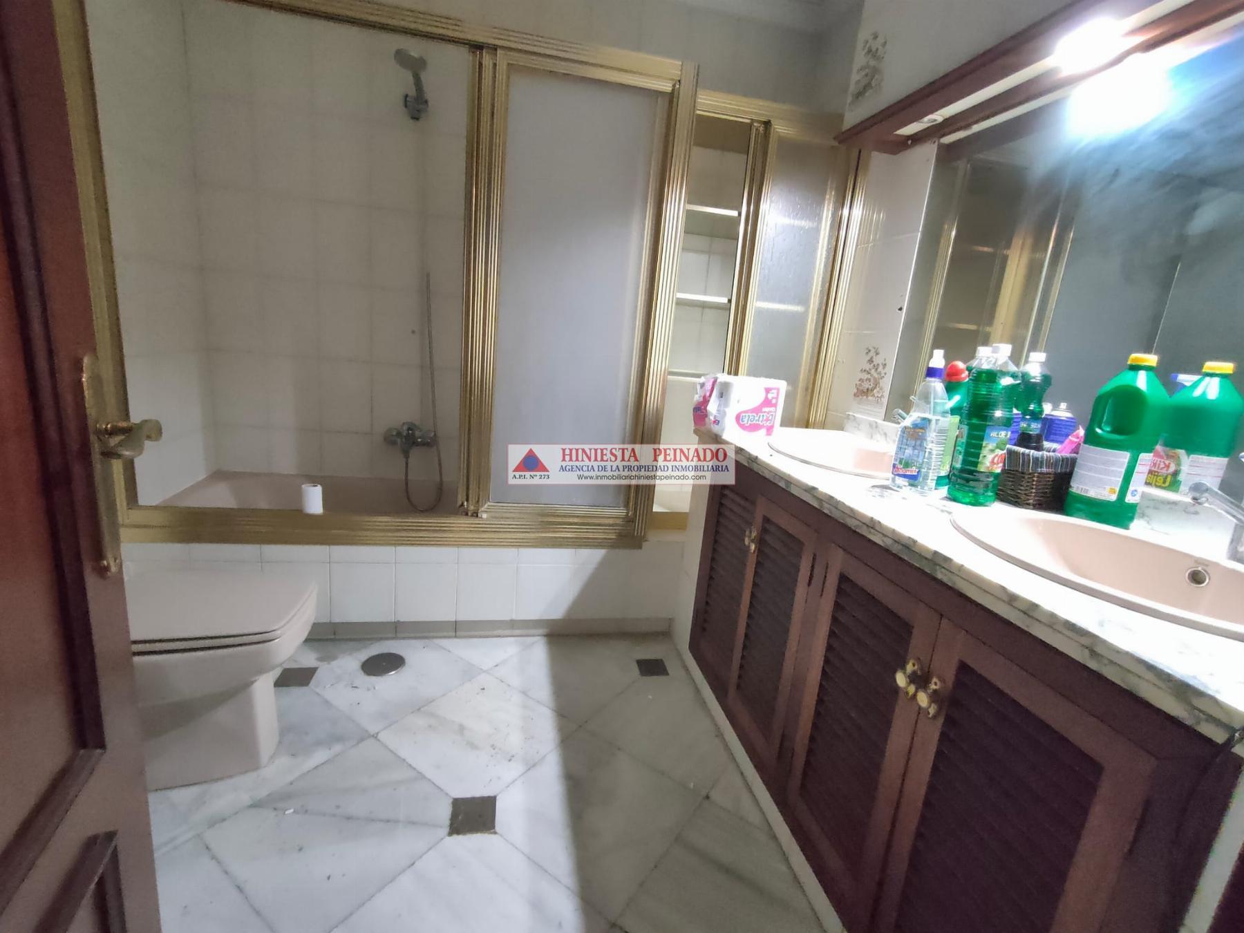 For sale of house in El Puerto de Santa María