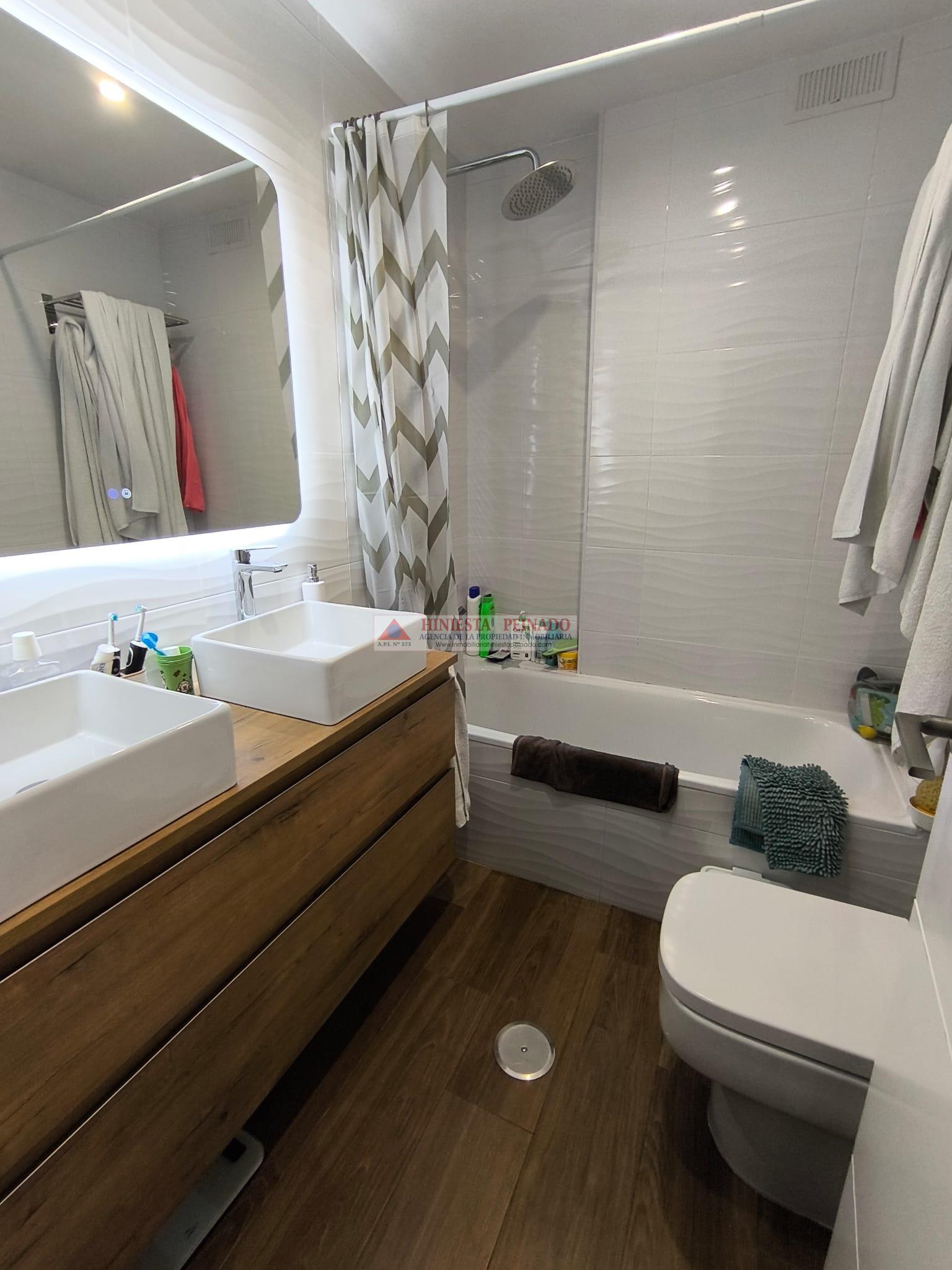 For sale of flat in El Puerto de Santa María