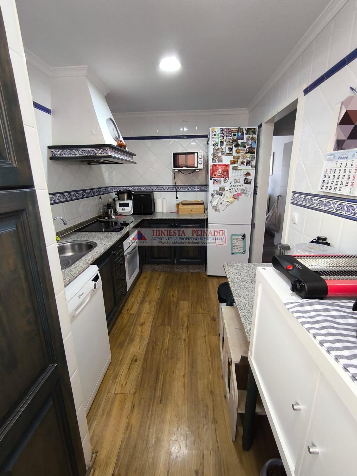For sale of flat in El Puerto de Santa María