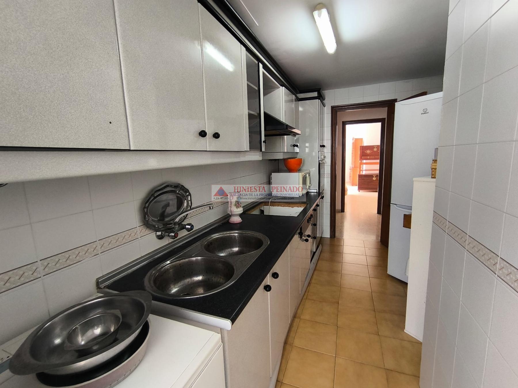 For sale of flat in El Puerto de Santa María