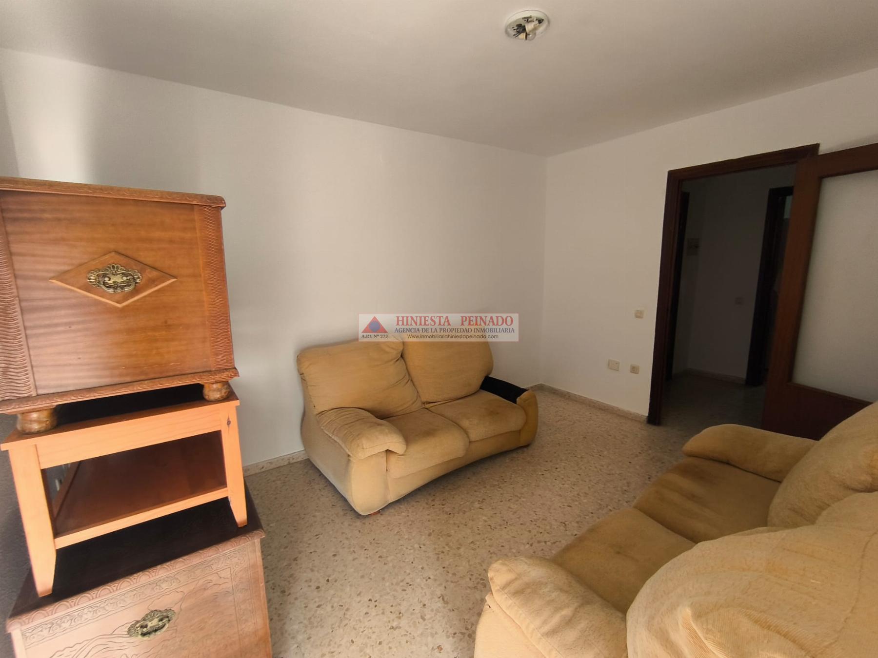 For sale of flat in El Puerto de Santa María