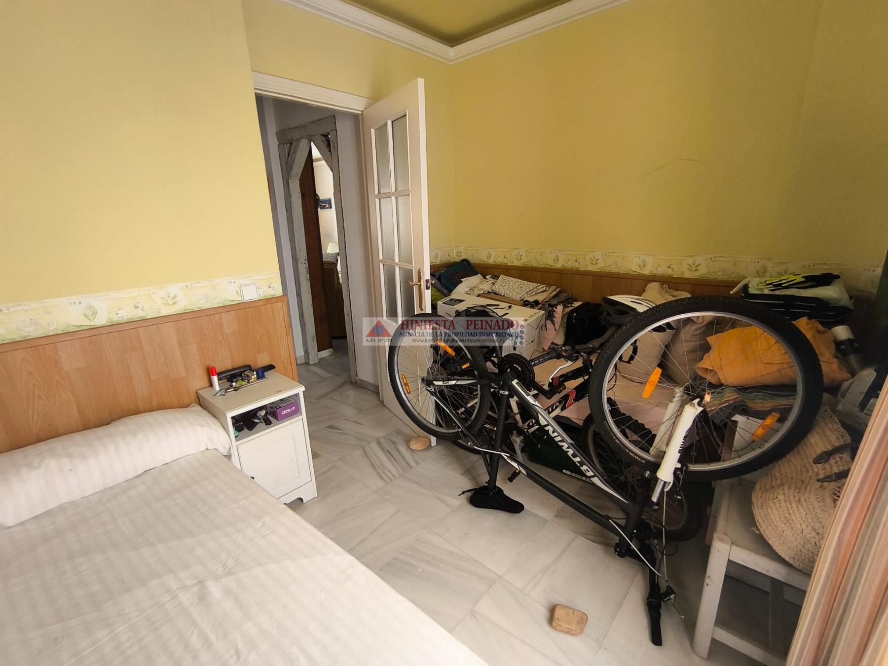For sale of flat in El Puerto de Santa María