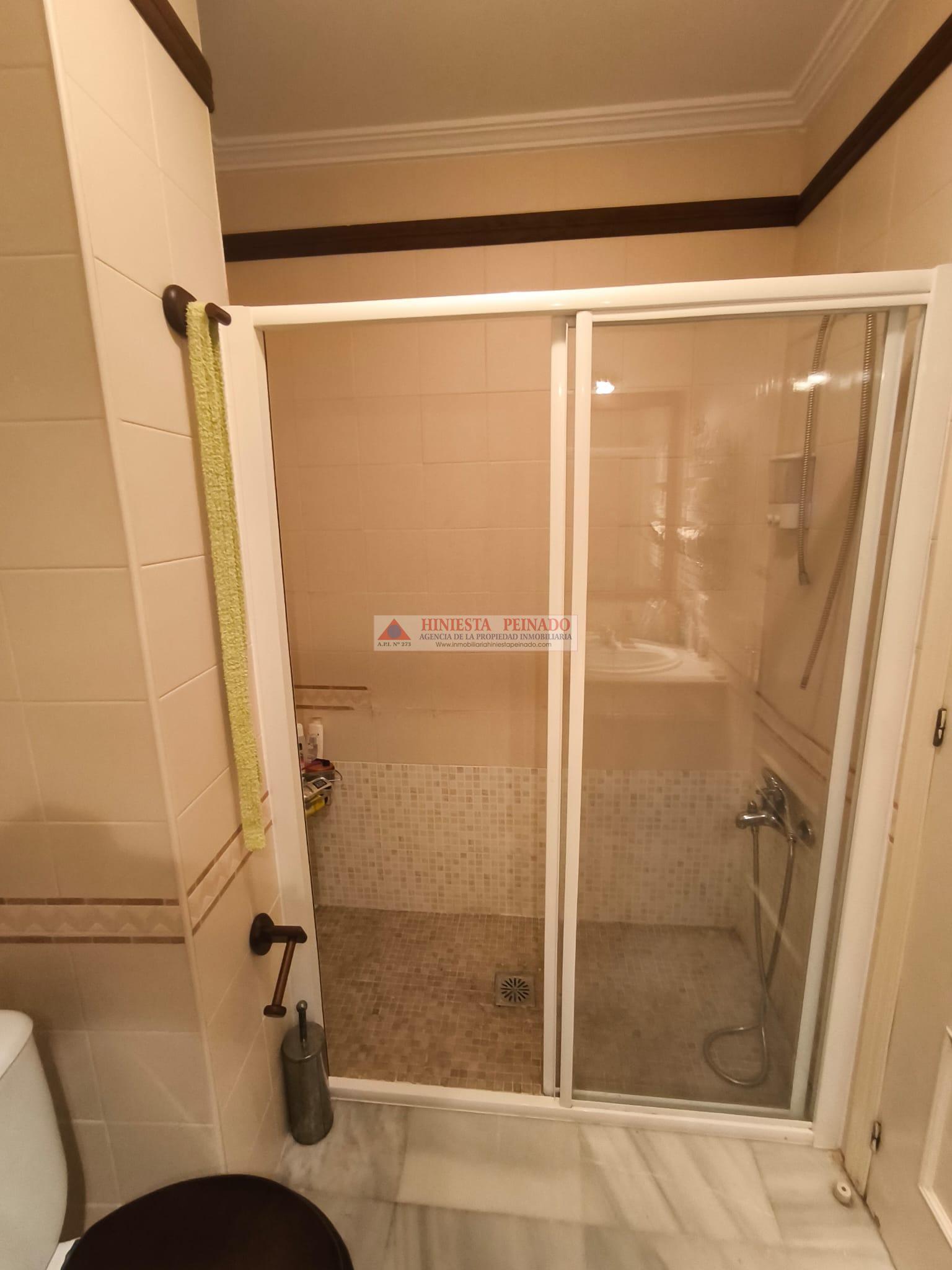 For sale of flat in El Puerto de Santa María